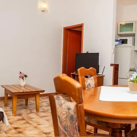 Peter'S Apartments 公寓 苏提万