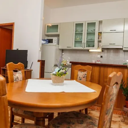 Peter'S Apartments 公寓