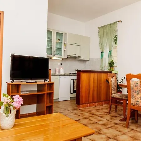 Peter'S Apartments