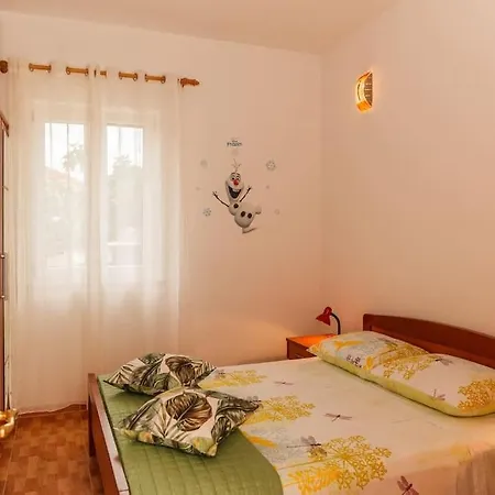 Peter'S Apartments 公寓 *